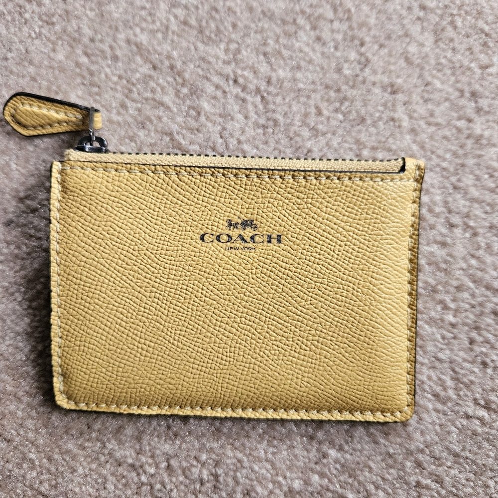 Coach Wallet- Golden Yellow